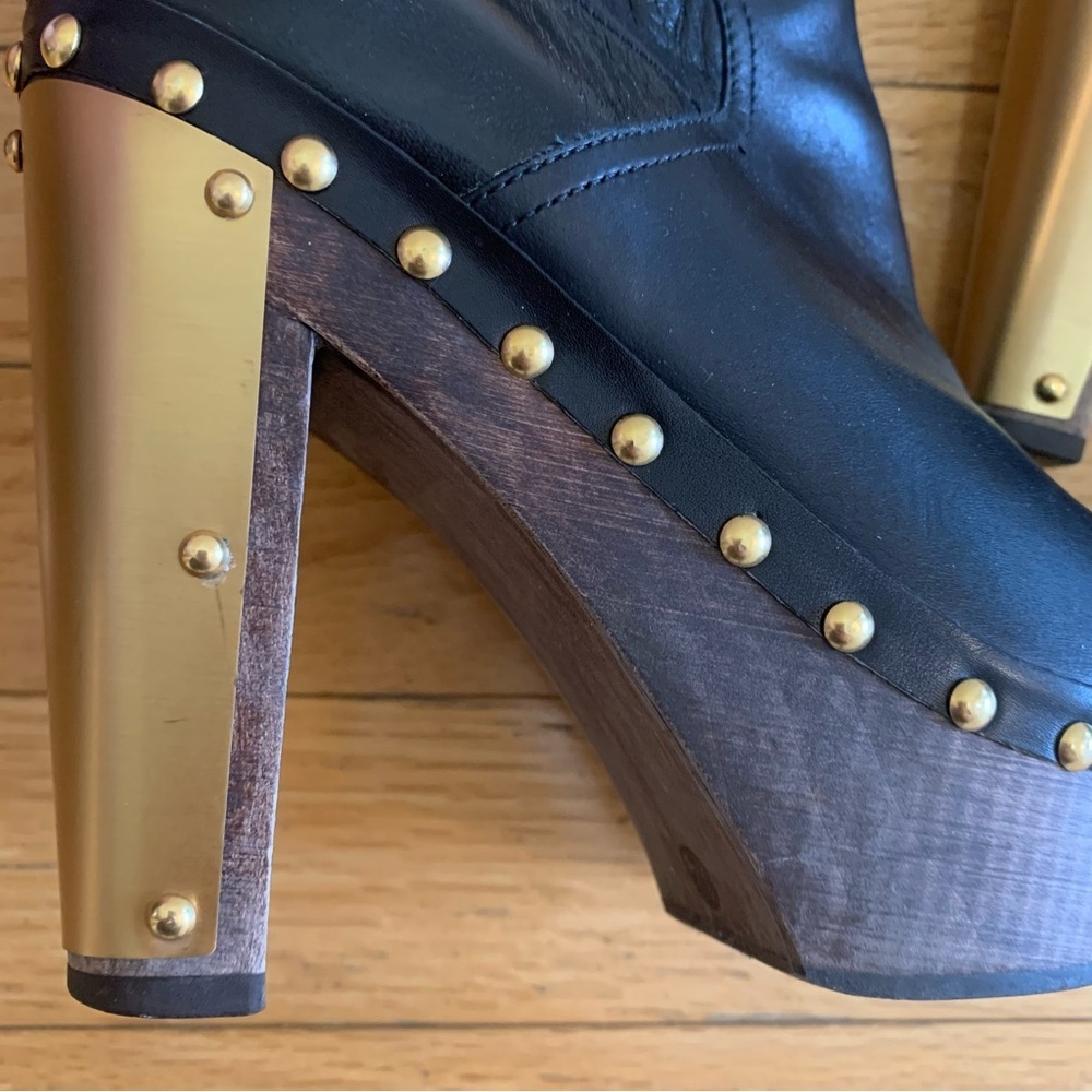 Miu Miu Black Heeled Boots with Chunky Heel and Studded‎ Detailing - Picture 3 of 9